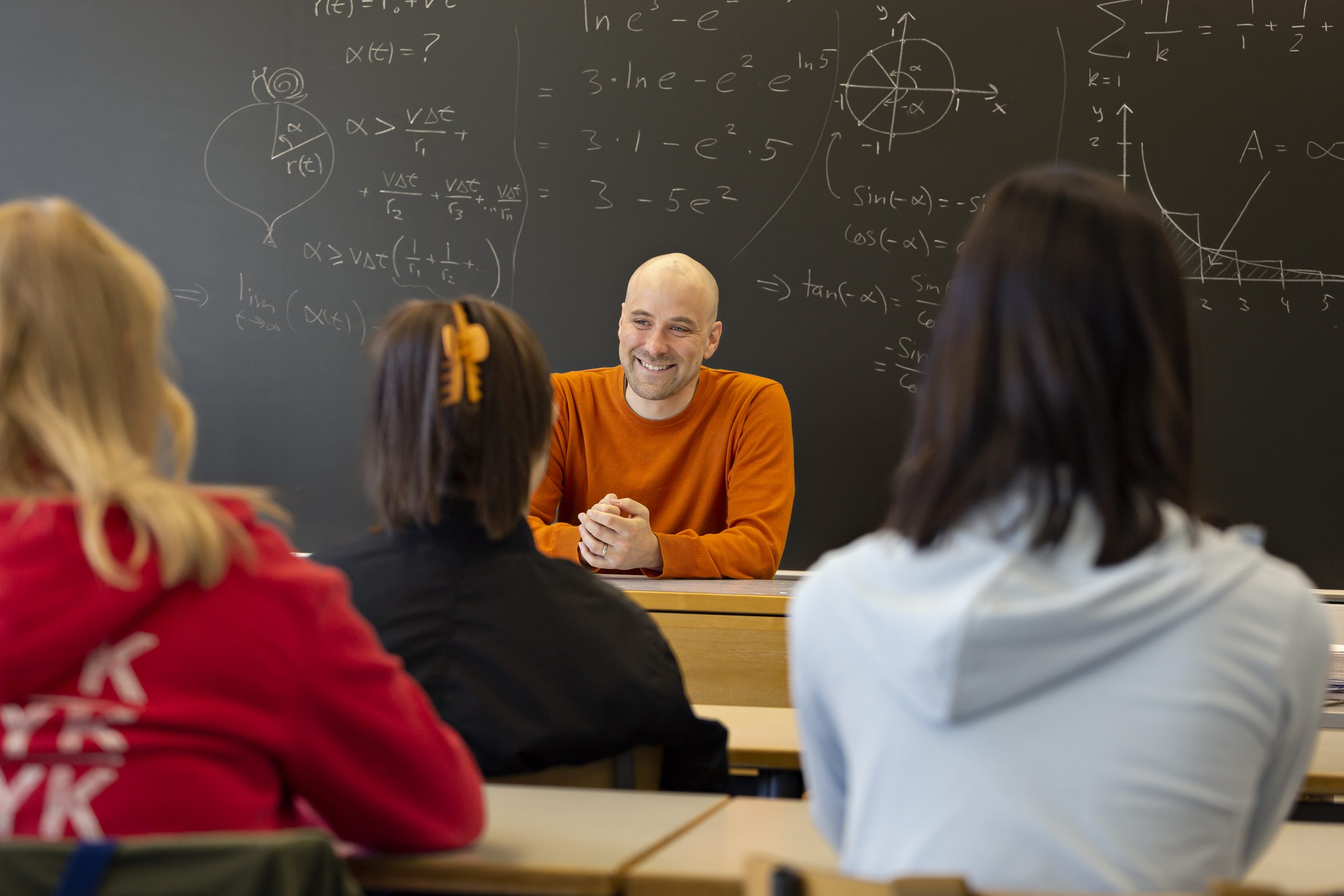 Maunulan Yhteiskoulu Ja Helsingin Matematiikkalukio